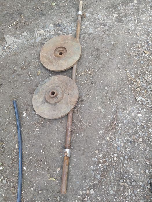 Продам штангу лежит без дела