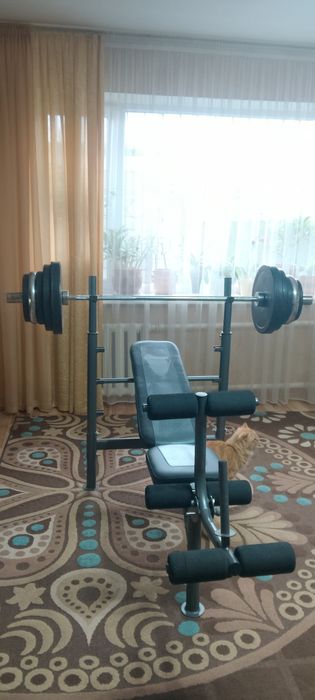 Спортивный тренажёр, комплект лежак для жима лёжа со штангой