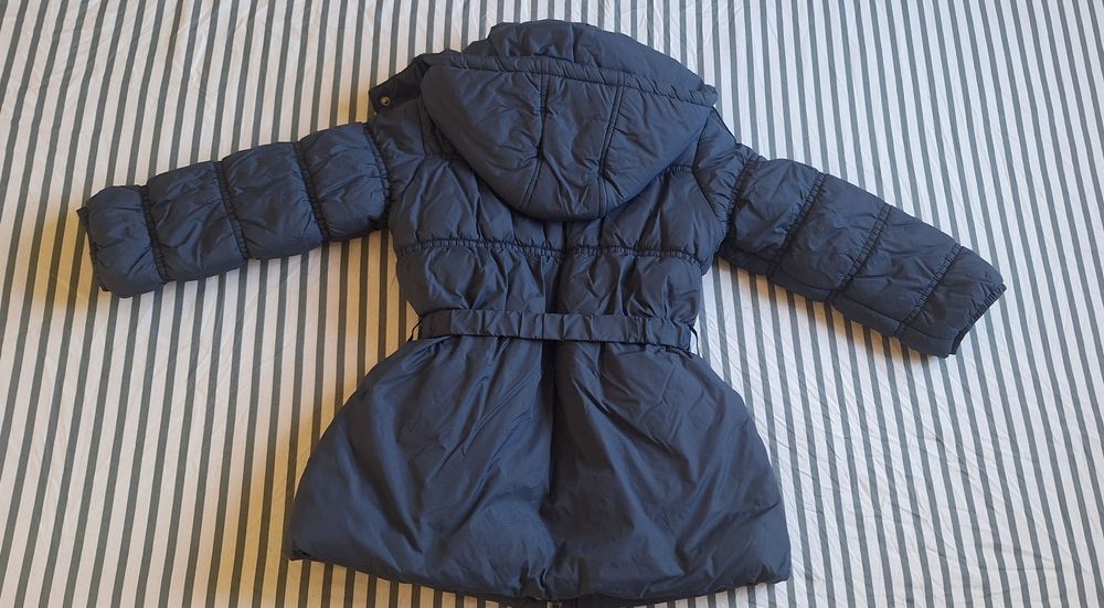 Яке за момиче 110 см.