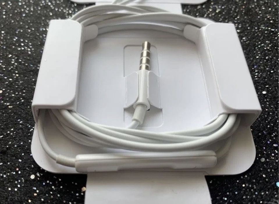 iPhone 6s Наушники от Айфона EarPods 3.5mm Lighting Оргинал  новый