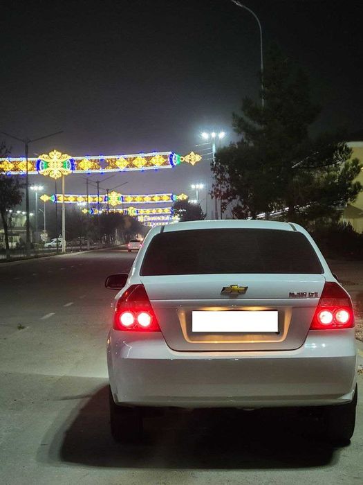 Nexia 3 avtomat Sotiladi