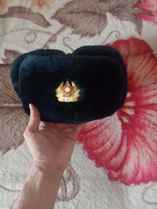 Продам военную спецодежду +дополнения к ней