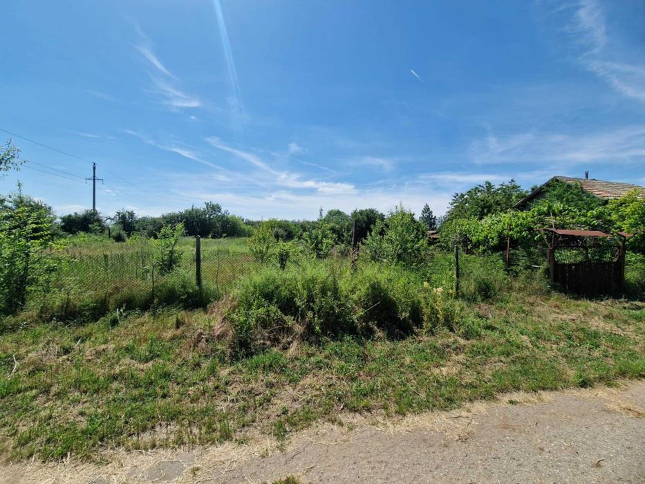 Дворно място / парцел с постройка в село Преспа, община Балчик