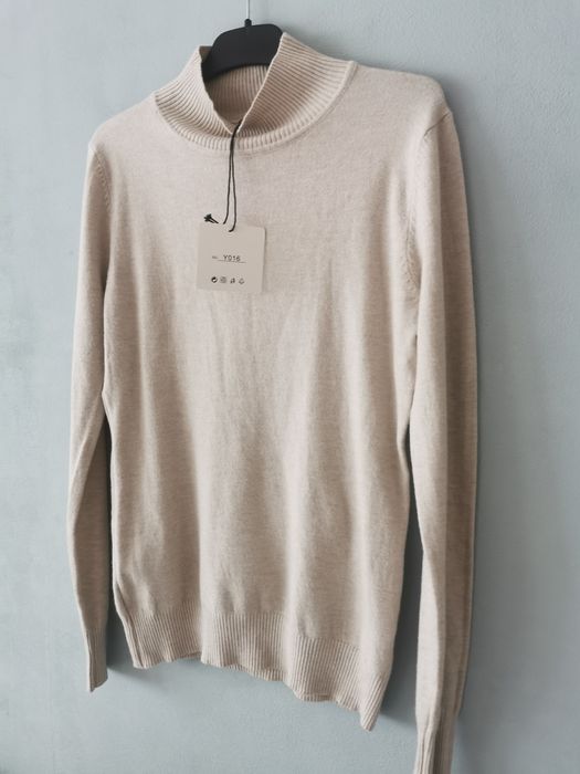 Bluză pe gât elegantă nouă