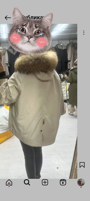 Продам куртку женскую