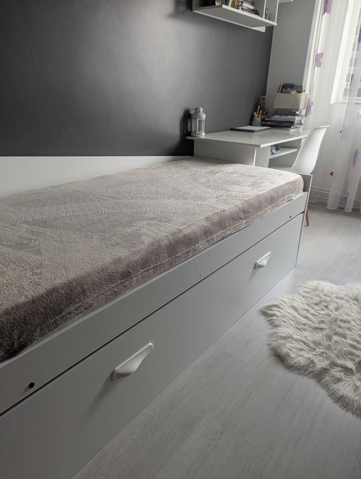 De vanzare mobilier