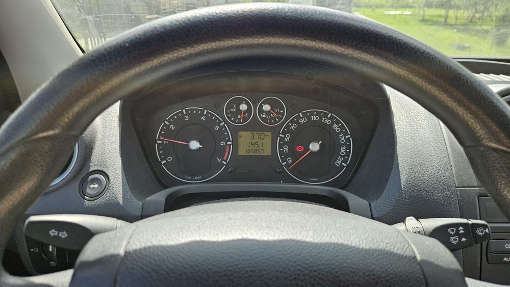 Ford Fiesta 1.4i 2007 Proprietar
