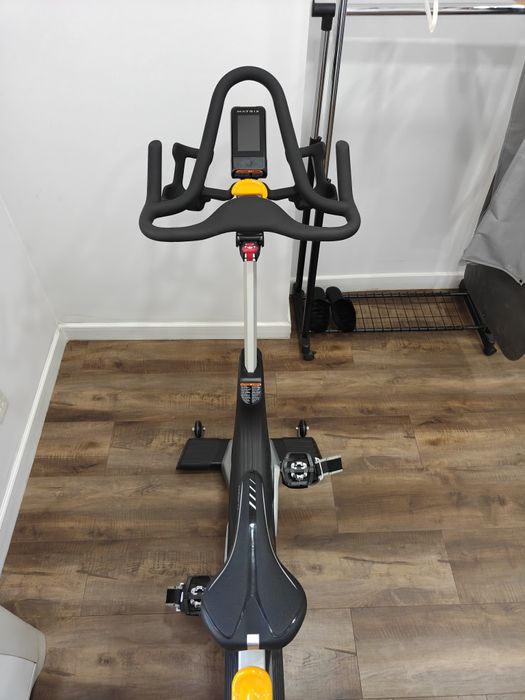 Профессиональный велотренажёр Matrix CXC Indoor Training Cycle