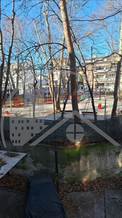 Продава се Двустаен апартамент в Варна, Гръцка махала - 78 кв.м за 1923 €/кв.м - Снимка #9