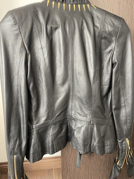 Кожено Яке  Just Cavalli