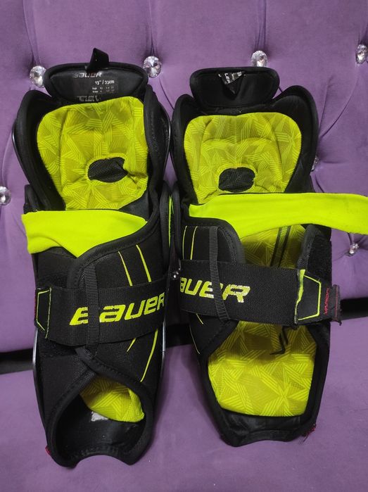 Продам щитки хоккейный