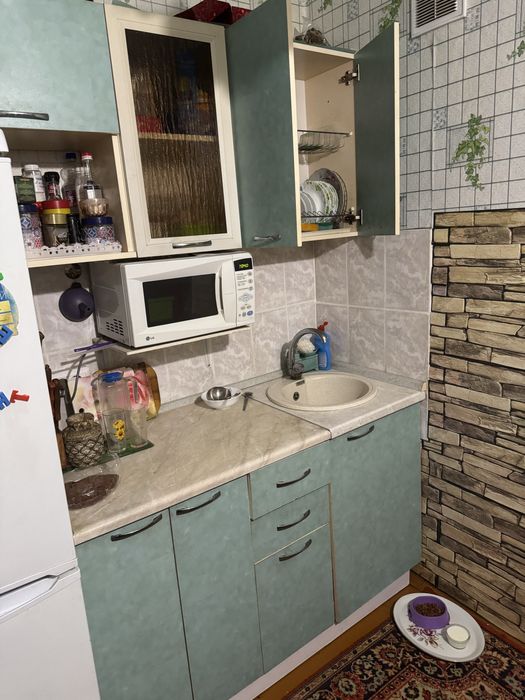 Продам трехкомнатную квартиру