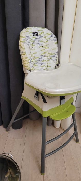 Детский стол для еды