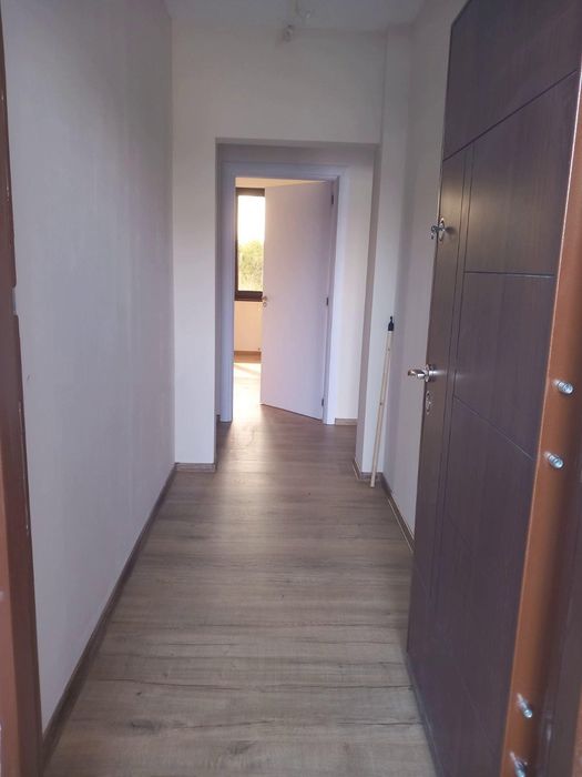 Дава се под наем Къща в Божурище - 100 кв.м за 897.6 € - Снимка #8