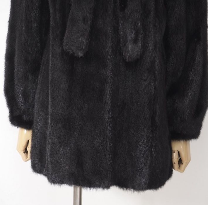 Blana nurca Saga Mink Black Glama