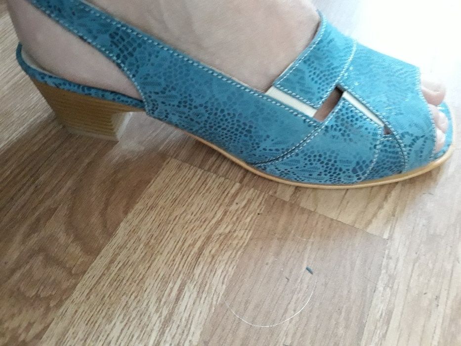 Дамски елегантни сандали, нови размер 38