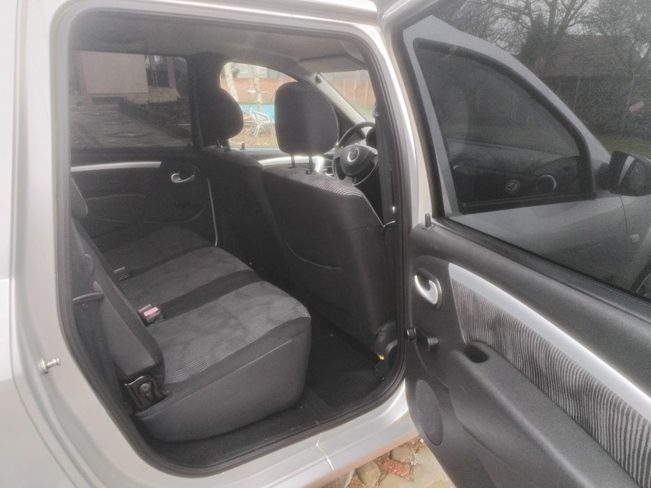 Dacia Logan mcv klima 7 imp Germania