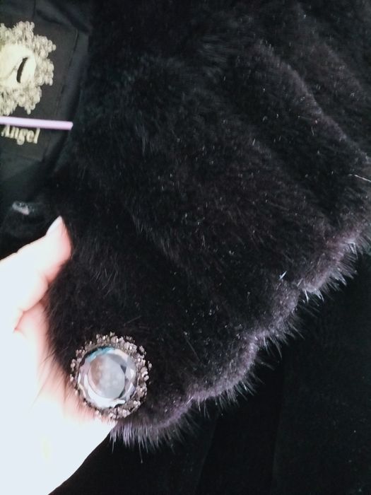 Продам шубу мутон с норкой