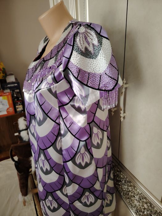 Alo darajada tikilgan