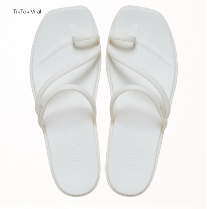 Трендовые Шлепанцы Crocs