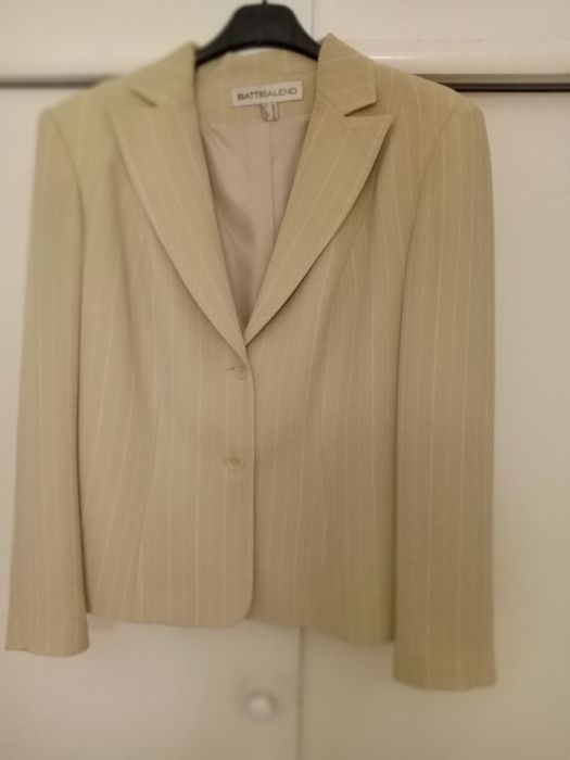 Марково копринено сако на BATTIBALENO