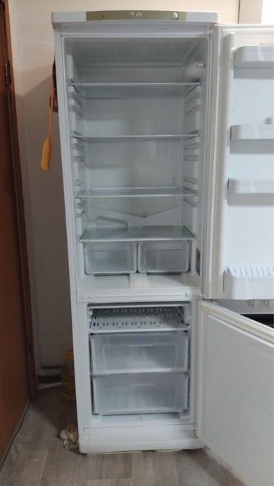 Продам холодильник в хорошом состоянии
