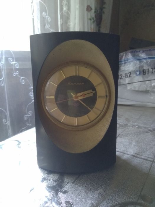 Продам часы и корпусы б/у