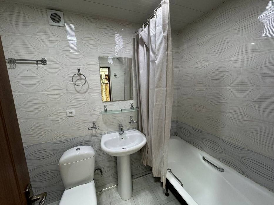 Продаётся квартира 2х комнатная Юнусабад 4 квартал