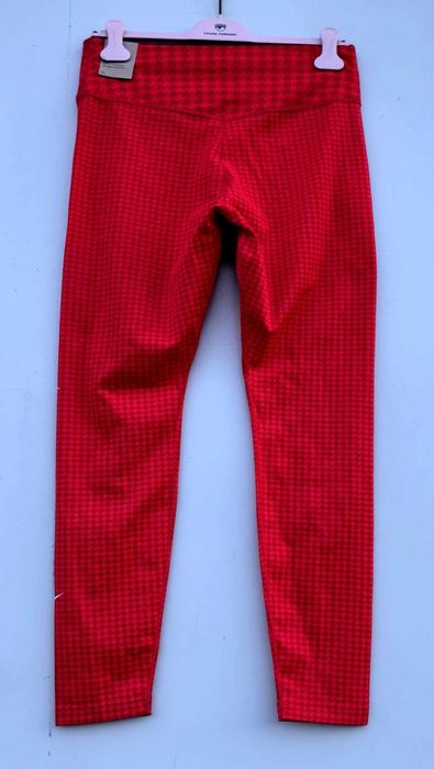 Nike оригинален дамски клин нов Л размер