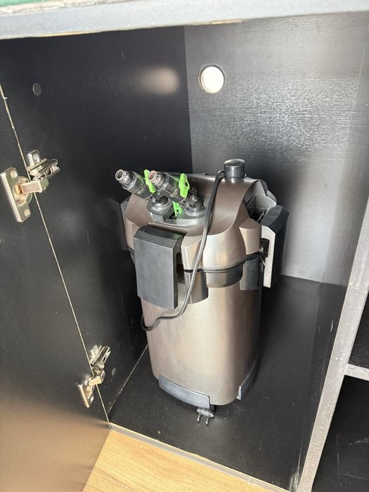 Acvariu imens 400 l + masa