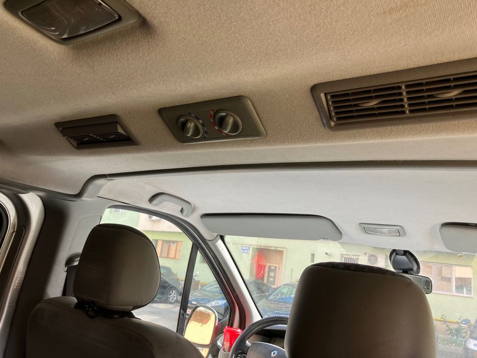 Renault Trafic 8+1