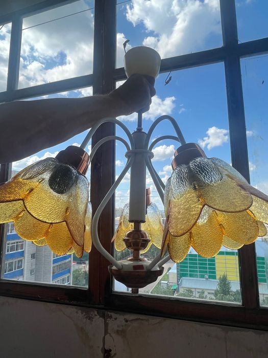 Люстра цветочная