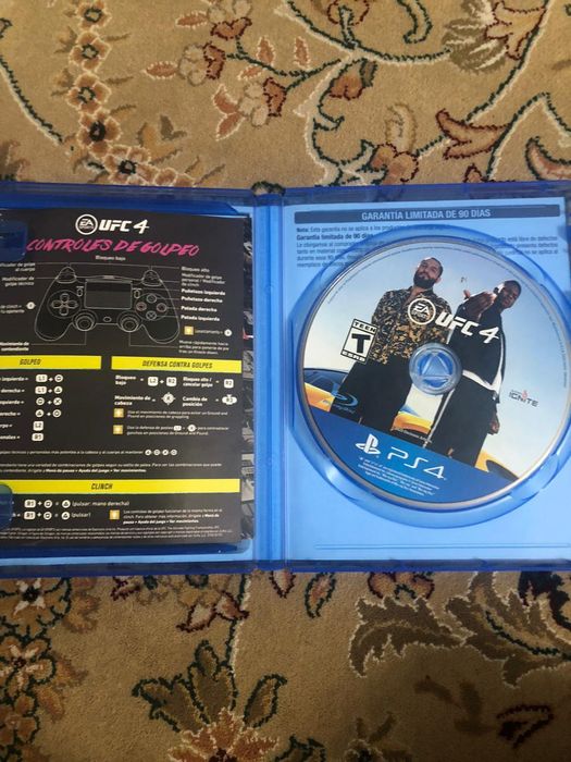 UFS4 в отличном состоянии