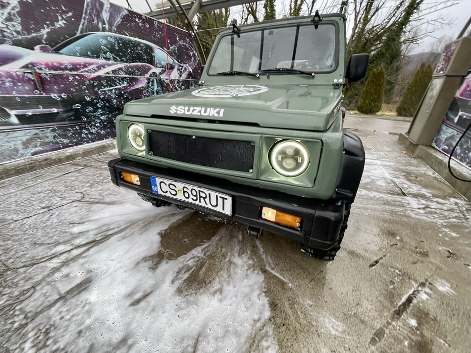 Suzuki samurai  an 1989