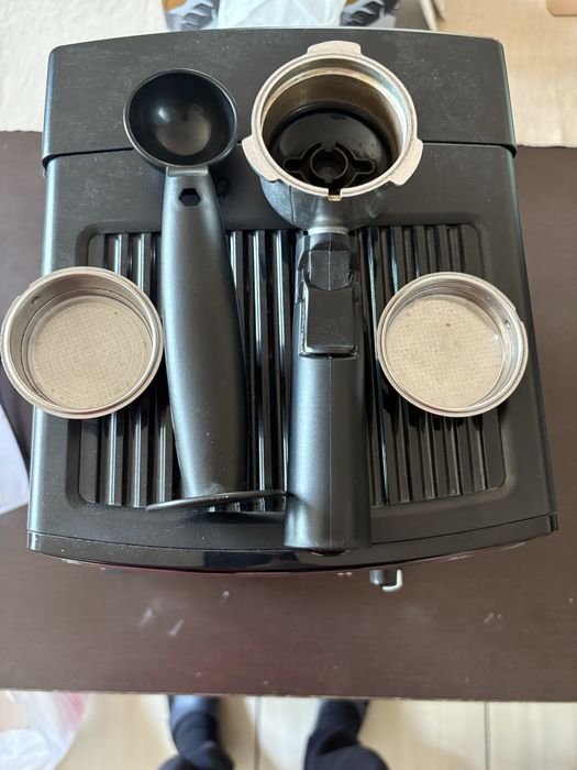 Vand Espressor Manual cu Lapte Prima Latte Argintiu Breville