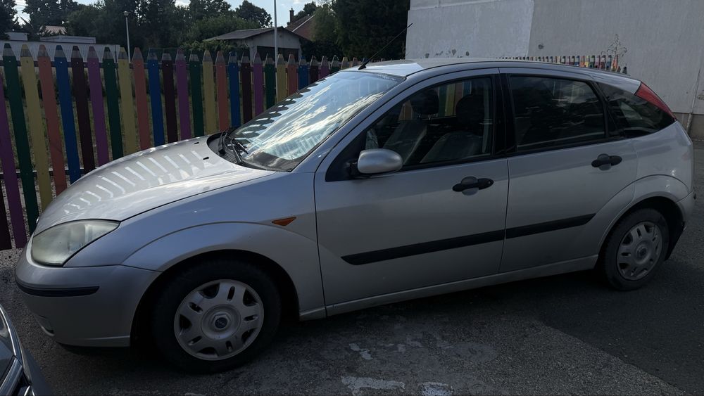 FORD Focus 2002 — imagine 3
