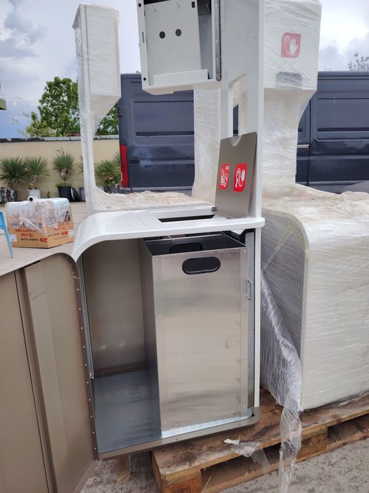 Кош за отпадъци за бензиностанция, автомивка.