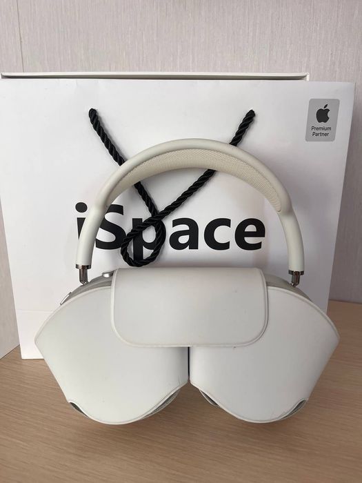 Apple AirPods Max (серебристые)