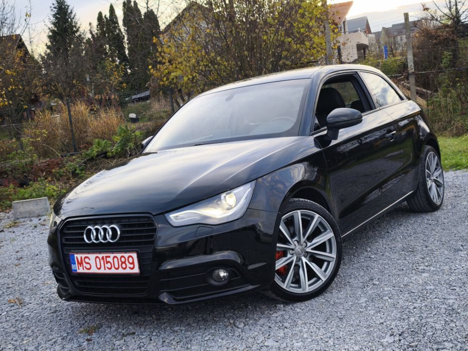 * Audi A1 Sportback Bose Edition * Bi-Xenon - Led * Navi * 178.000km *