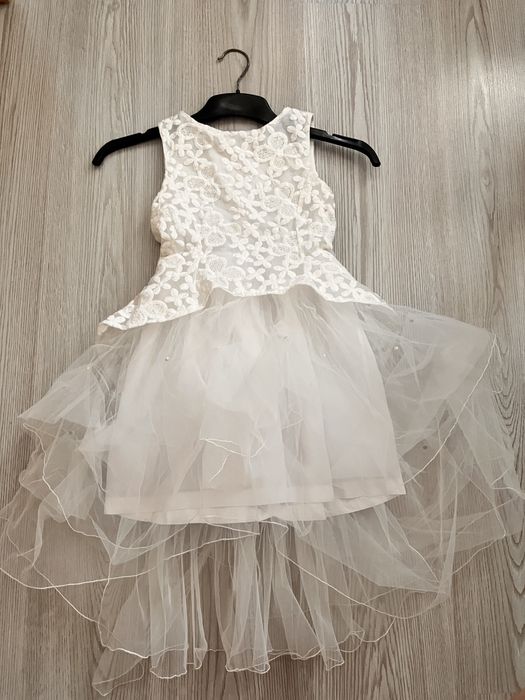 Rochie mireasa mica, marimea 122