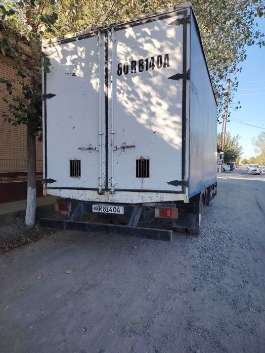 Isuzu SNJ terilgan yili 2009