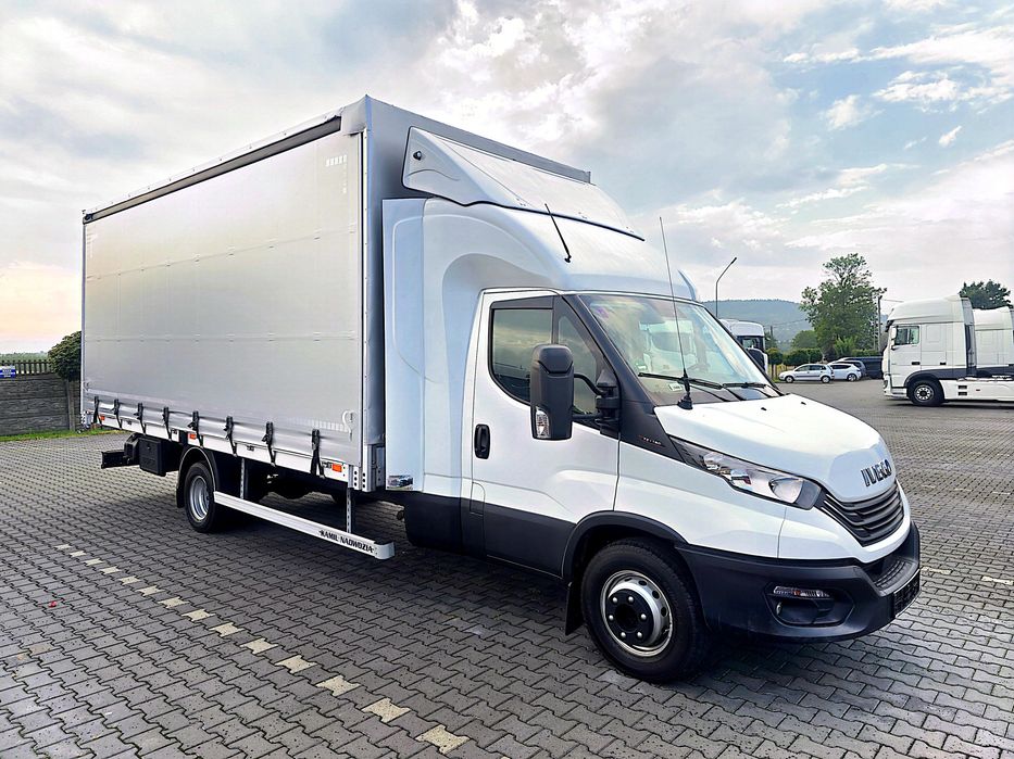 4x Iveco daily 7.2 t 70C18 2022-2024