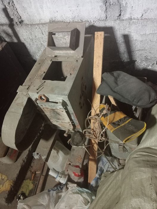 Продаю дробилки: щековую и валковый (СССР)