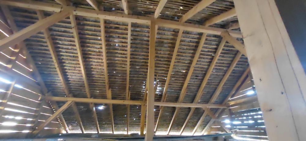 Casa saseasca partial renovata