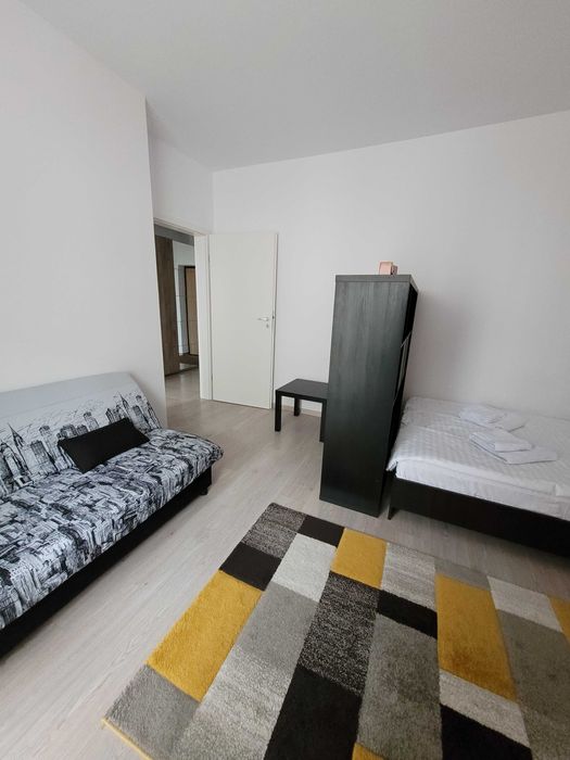 Garsoniera spatioasa Grozavesti 42mp, pat de 140cm, 5 min de metrou