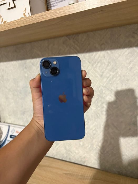 Продается Iphone 13