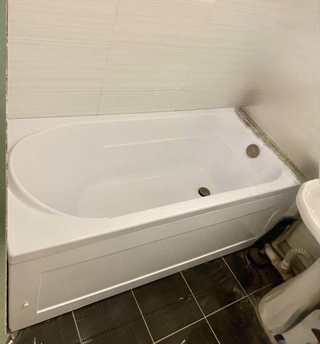 Ванна металическая  бу но как новая