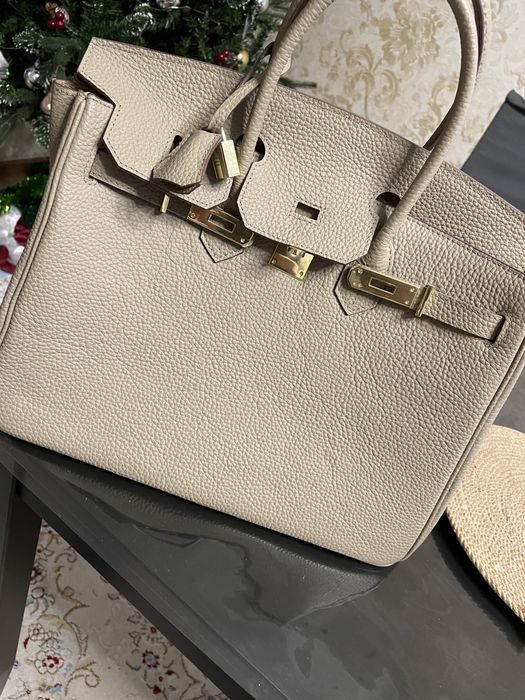 Продам сумку женскую