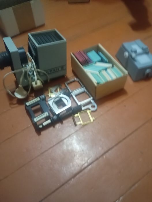 Диапроектор экран