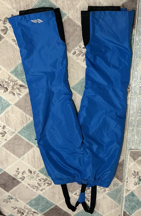 Детски ски гащеризони , панталони и якета